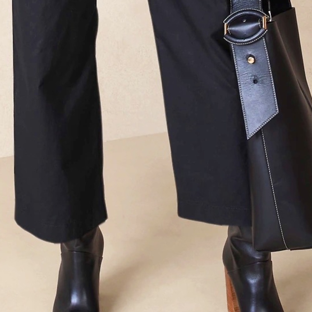 Banana Republic Poplin Jumpsuit in Black NWT - Picture 9 of 16